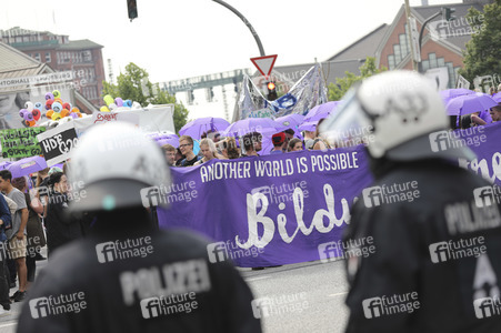 Demonstration 'Bildungsstreik - Jugend gegen G20' in Hamburg