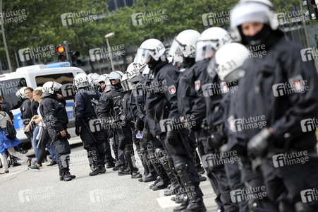 Demonstration 'Bildungsstreik - Jugend gegen G20' in Hamburg