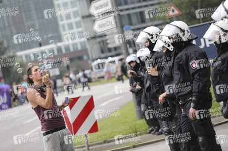 Demonstration 'Bildungsstreik - Jugend gegen G20' in Hamburg