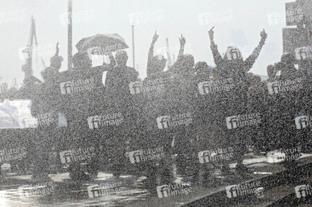 '#BlockG20 – colour the red zone!' Demonstration in Hamburg