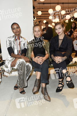 Dorothee Schumacher Fashion Show auf der Mercedes-Benz Fashion Week Berlin Spring/Summer 2018