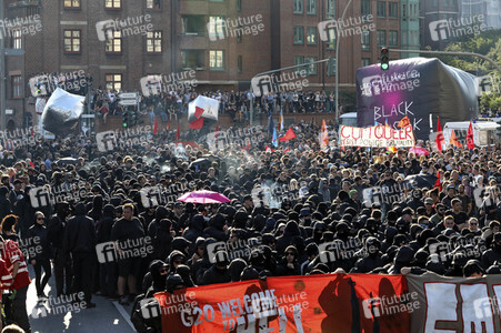 'G20 Welcome to Hell' Demo in Hamburg