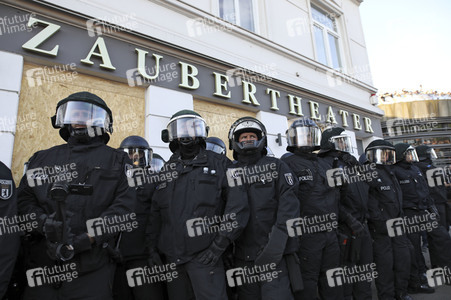 'G20 Welcome to Hell' Demo in Hamburg
