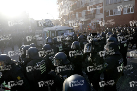 'G20 Welcome to Hell' Demo in Hamburg