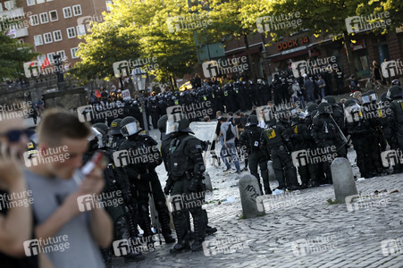 'G20 Welcome to Hell' Demo in Hamburg