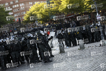'G20 Welcome to Hell' Demo in Hamburg