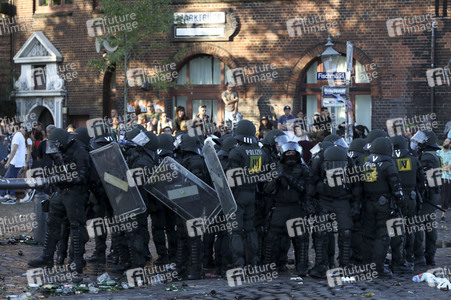 'G20 Welcome to Hell' Demo in Hamburg