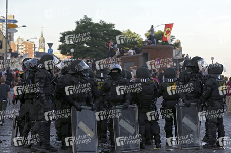 'G20 Welcome to Hell' Demo in Hamburg