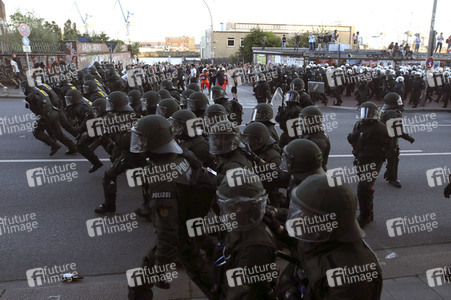 'G20 Welcome to Hell' Demo in Hamburg