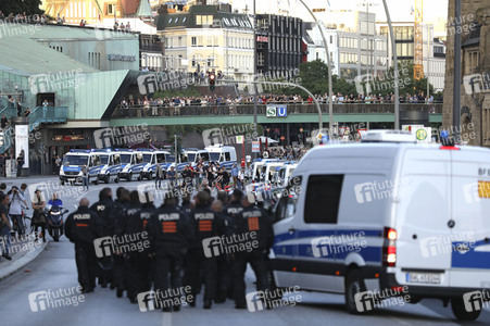 'G20 Welcome to Hell' Demo in Hamburg