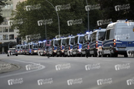 'G20 Welcome to Hell' Demo in Hamburg
