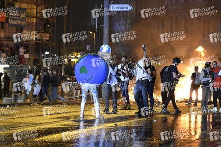G20 Demonstration und Ausschreitungen im Schanzenviertel in Hamburg