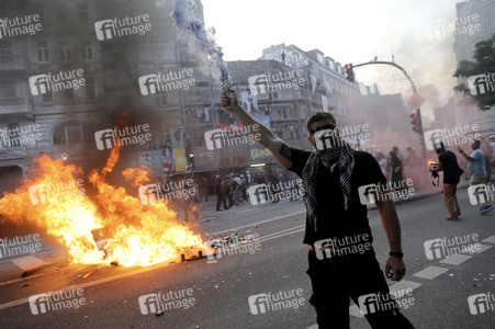 G20 Demonstration und Ausschreitungen im Schanzenviertel in Hamburg