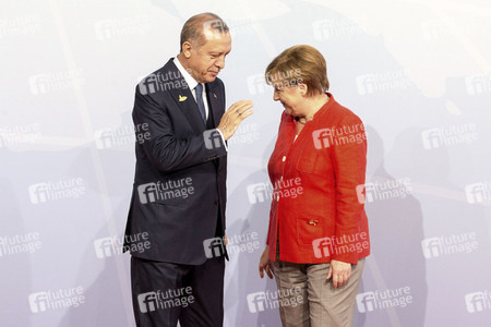 Begrüßung der G20-Gipfel Teilnehmer in Hamburg