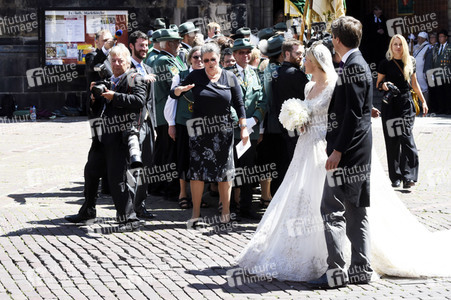 Kirchliche Trauung von Welfenprinz Ernst August und Ehefrau Ekaterina in Hannover