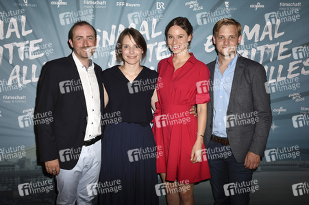Filmpremiere 'Einmal Bitte Alles' in München