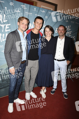 Filmpremiere 'Einmal Bitte Alles' in München