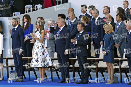 Militärparade zum französischen Nationalfeiertag in Paris