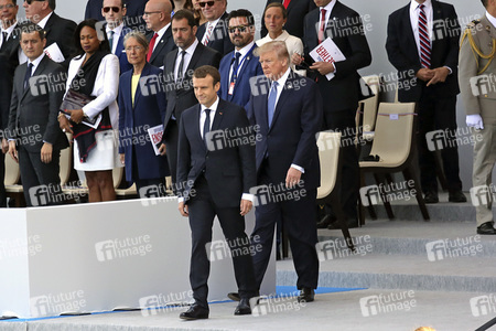 Militärparade zum französischen Nationalfeiertag in Paris
