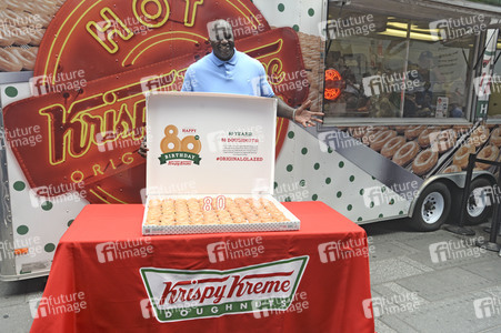 80. Geburtstag der Restaurantkette Krispy Kreme in New York