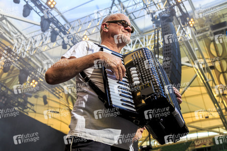 Konzert von Fury in the Slaughterhouse in Halle