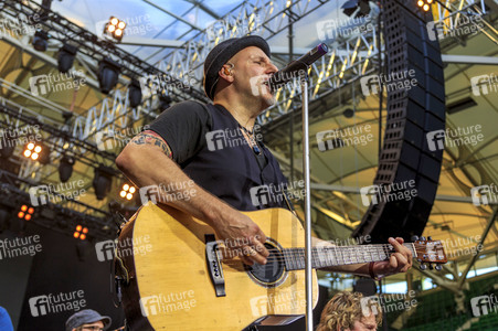 Konzert von Fury in the Slaughterhouse in Halle