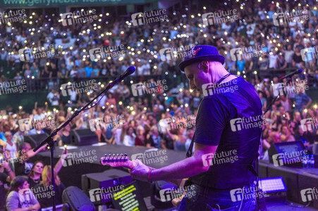 Konzert von Fury in the Slaughterhouse in Halle