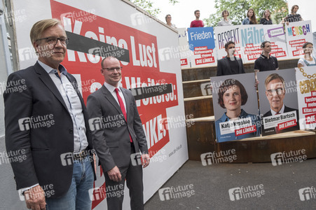 Vorstellung der Bundestagswahlplakte der Linken in Berlin