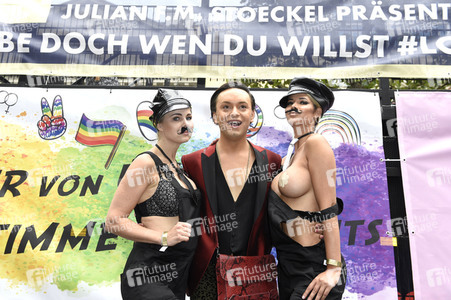 JFMS Truck zum Christopher Street Day in Berlin