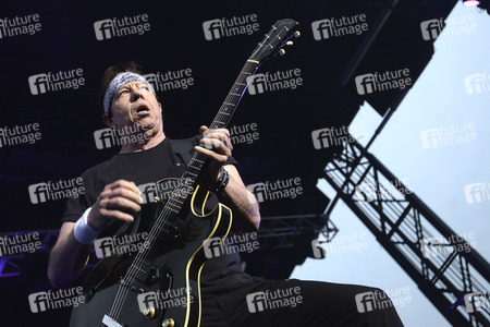 Konzert von George Thorogood and the Destroyers in Readington