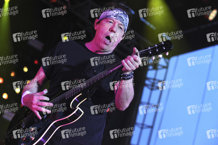 Konzert von George Thorogood and the Destroyers in Readington