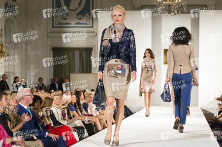 Liz Marlaux Fashion Show Winter 2017 in Hamburg