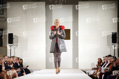 Liz Marlaux Fashion Show Winter 2017 in Hamburg