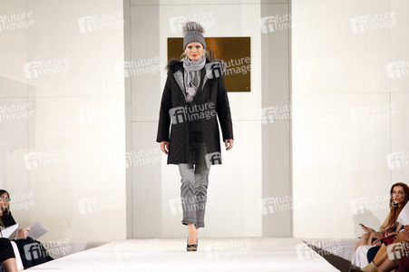 Liz Marlaux Fashion Show Winter 2017 in Hamburg