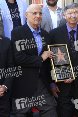 Jeffrey Tambor erhält einen Stern auf dem Hollywood Walk of Fame in Los Angeles