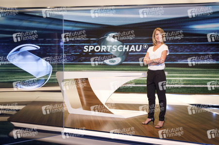 Photocall mit Jessy Wellmer in Köln