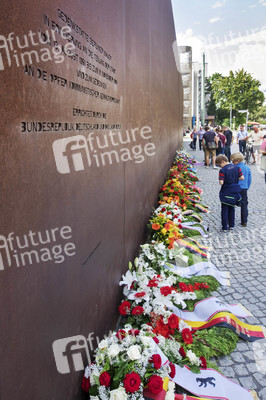 Tag des Mauerbaus in Berlin