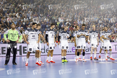 Handballspiel THW Kiel vs. FC Barcelona Lassa in Köln