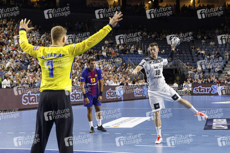 Handballspiel THW Kiel vs. FC Barcelona Lassa in Köln