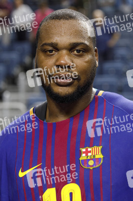 Handballspiel THW Kiel vs. FC Barcelona Lassa in Köln