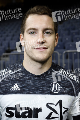 Handballspiel THW Kiel vs. FC Barcelona Lassa in Köln
