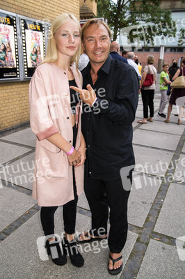 Filmpremiere 'Tigermilch' in Berlin