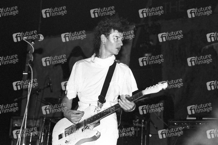 Konzert von Tones on Tail in London