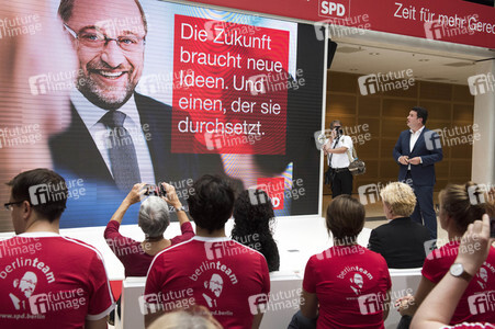 Präsentation der SPD-Bundestagswahlplakate in Berlin