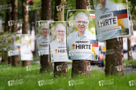 Bundestagswahlkampf-Plakate in Köln