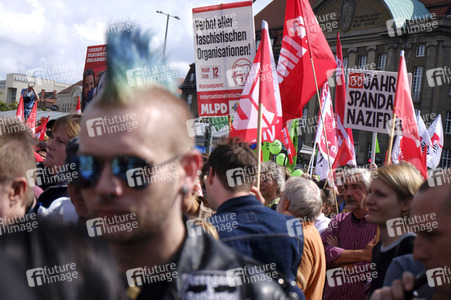 Protest gegen Nazi-Aufmarsch in Berlin