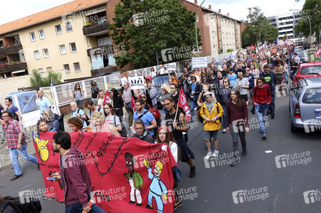 Protest gegen Nazi-Aufmarsch in Berlin