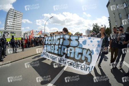 Protest gegen Nazi-Aufmarsch in Berlin