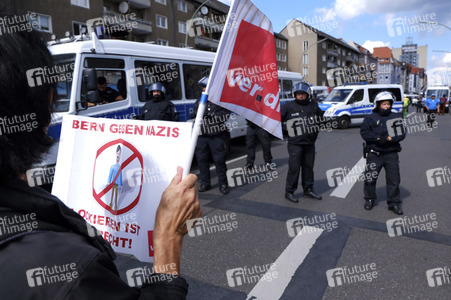 Protest gegen Nazi-Aufmarsch in Berlin