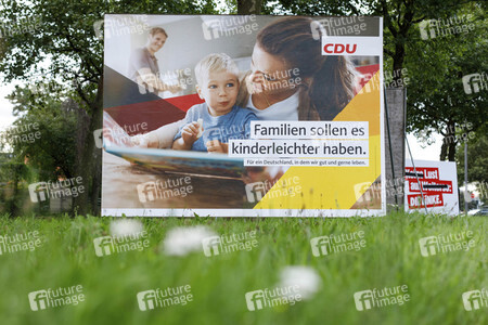 Bundestagswahlkampf-Plakate in Köln